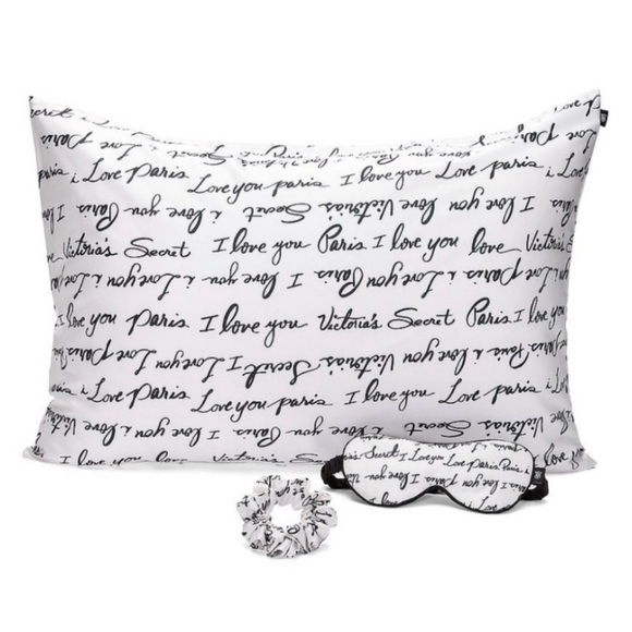 VICTORIA'S SECRET Satin Pillow Case Eye Mask Scrunchie Set Script New - Picture 1 of 5